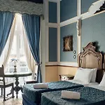 Carafa Di Maddaloni Residenza Di Charme 4* Νάπολη