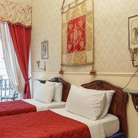 Carafa Di Maddaloni Residenza Di Charme 3* Naples