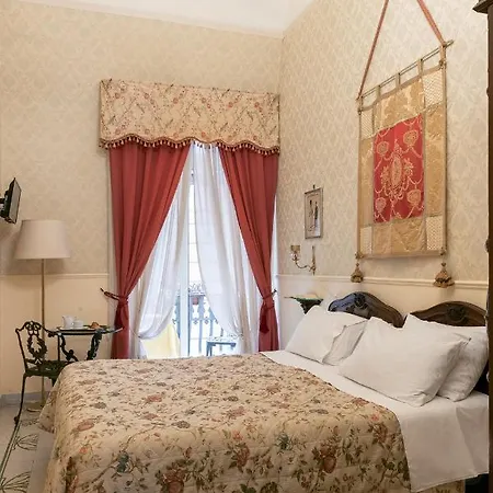 Guest house Carafa Di Maddaloni Residenza Di Charme Naples