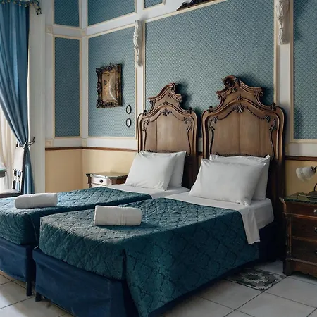 Πανσιόν Carafa Di Maddaloni Residenza Di Charme
