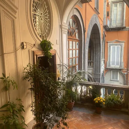 Carafa Di Maddaloni Residenza Di Charme Neapol