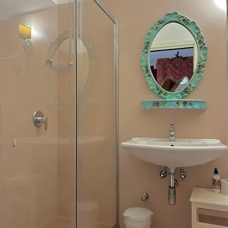 Carafa Di Maddaloni Residenza Di Charme Penzion 3*